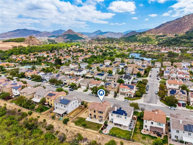 4106 Lake Circle, Fallbrook, California 92028