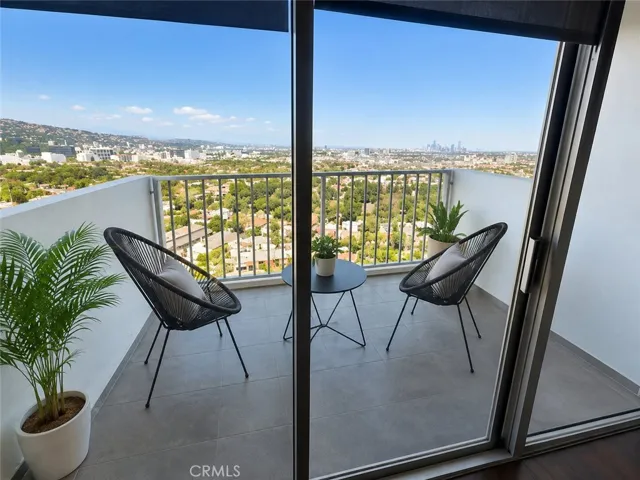 2170 Century Park E 1601, Los Angeles, California 90067
