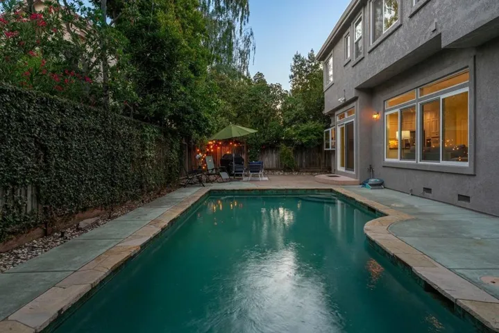 674 W Sunnyoaks Avenue, Campbell, California 95008