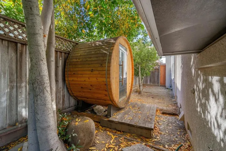 674 W Sunnyoaks Avenue, Campbell, California 95008