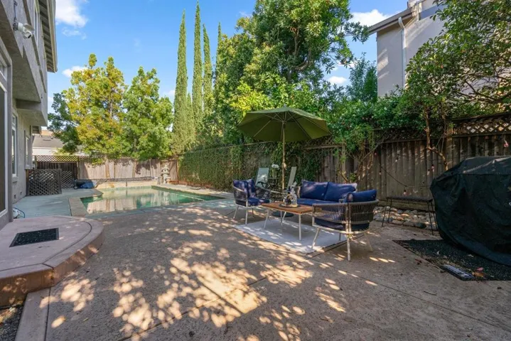 674 W Sunnyoaks Avenue, Campbell, California 95008