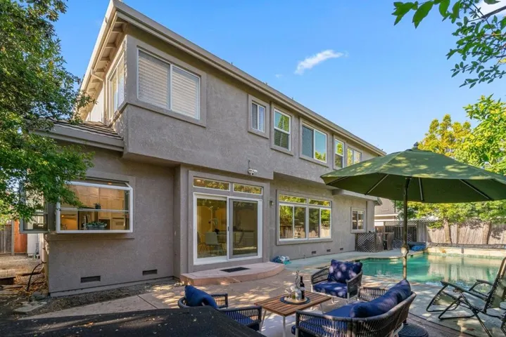 674 W Sunnyoaks Avenue, Campbell, California 95008