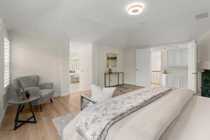 674 W Sunnyoaks Avenue, Campbell, California 95008