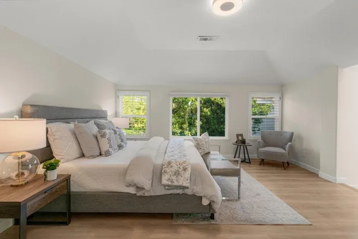 674 W Sunnyoaks Avenue, Campbell, California 95008