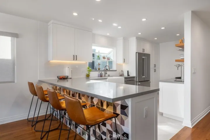 Bar Seats, Custom Cabinets, Lighting, Countertops, High-End Appliances & More!