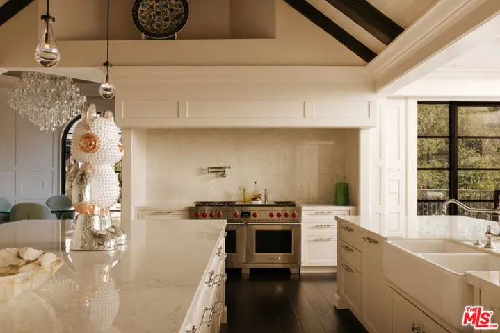 5076 Island Forest Place, Westlake Village, California 91362