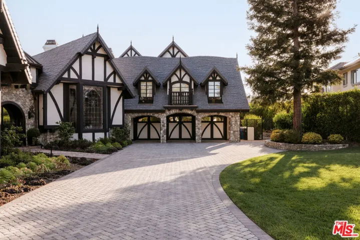 5076 Island Forest Place, Westlake Village, California 91362