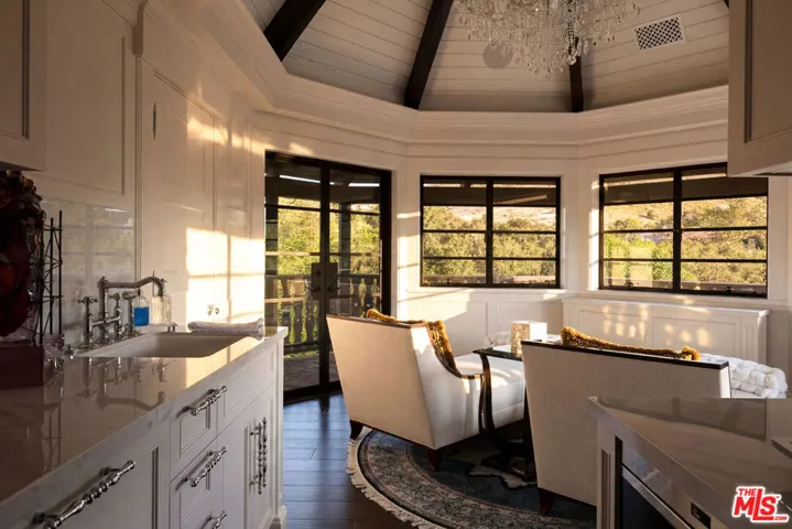 5076 Island Forest Place, Westlake Village, California 91362