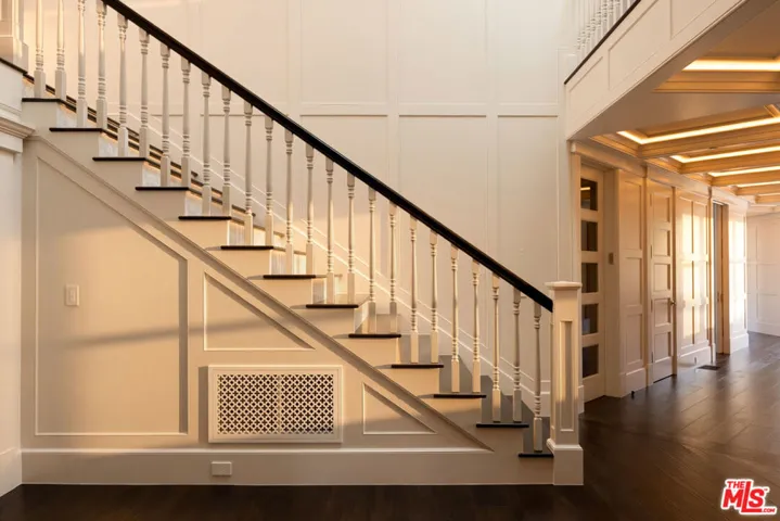 5076 Island Forest Place, Westlake Village, California 91362