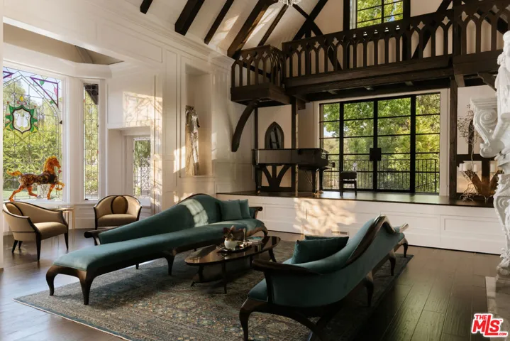 5076 Island Forest Place, Westlake Village, California 91362