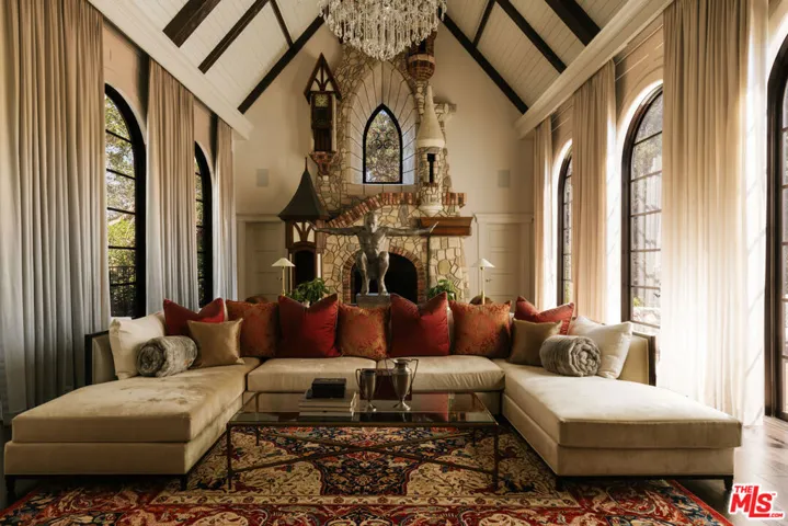 5076 Island Forest Place, Westlake Village, California 91362