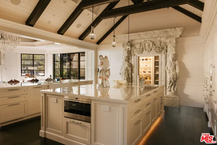 5076 Island Forest Place, Westlake Village, California 91362