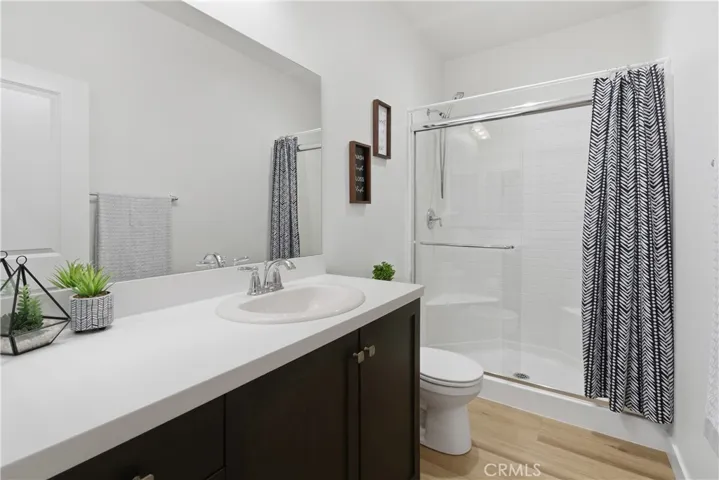 First-floor secondary bathroom