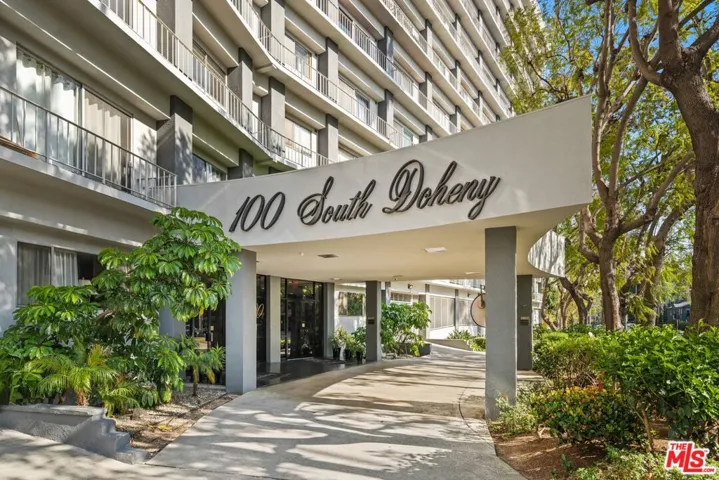 100 S Doheny Drive 514, Los Angeles, California 90048