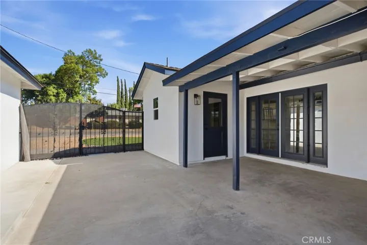 351 Sherwood, Redlands, California 92373