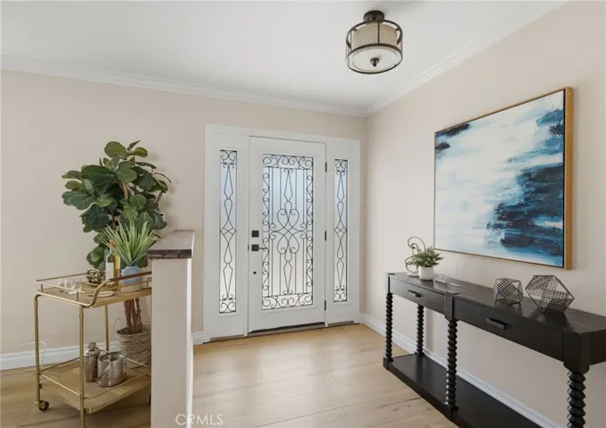 351 Sherwood, Redlands, California 92373