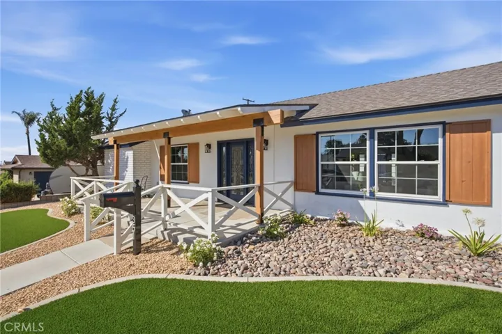 351 Sherwood, Redlands, California 92373