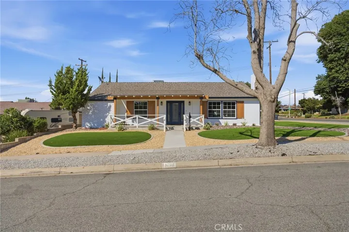 351 Sherwood, Redlands, California 92373