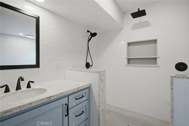 351 Sherwood, Redlands, California 92373