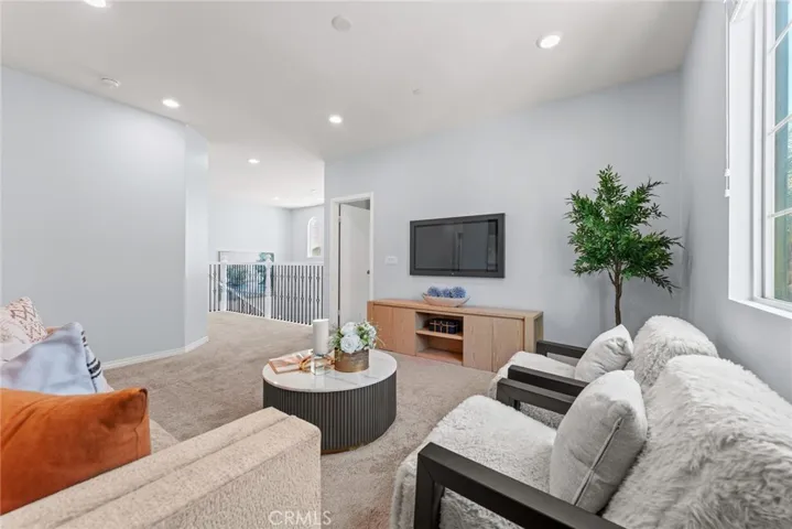 13268 Eaglebluff, Eastvale, California 92880