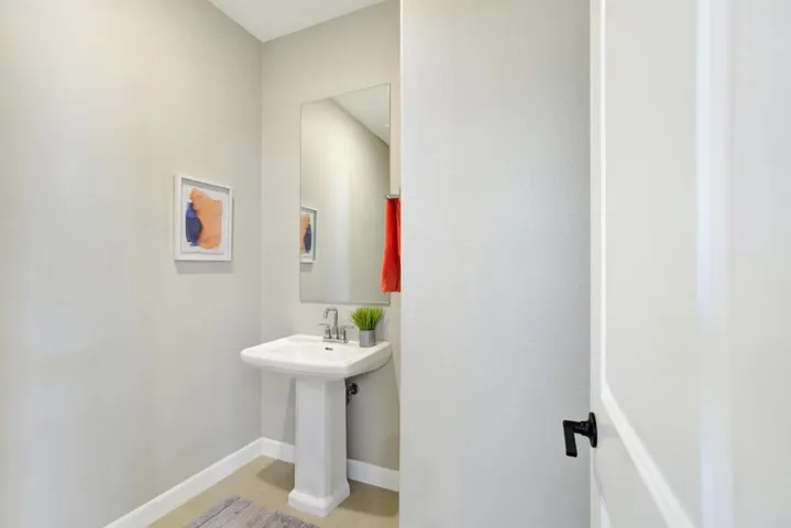 1231 Sunrise View 105, San Marcos, California 92078