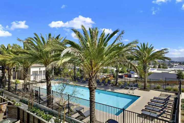 1231 Sunrise View 105, San Marcos, California 92078