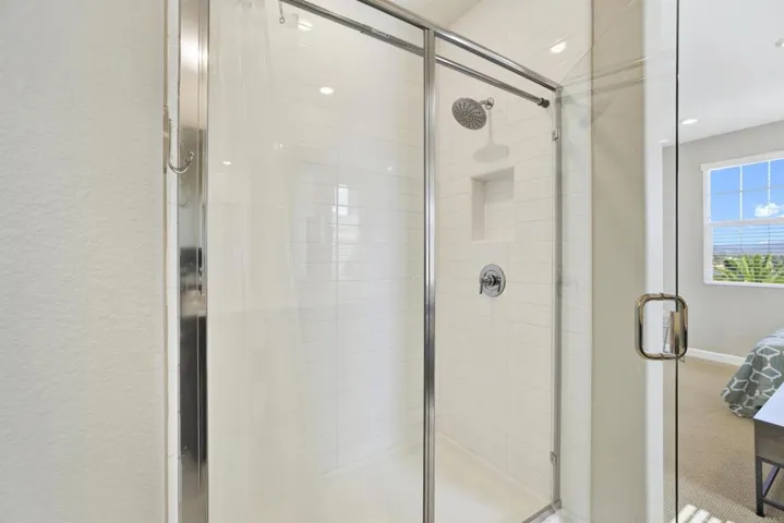 1231 Sunrise View 105, San Marcos, California 92078