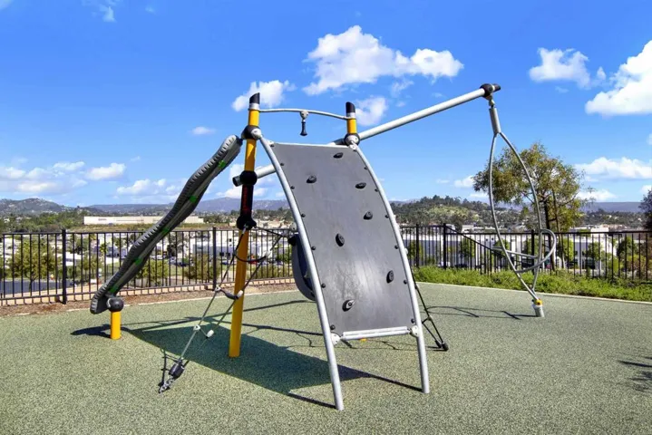1231 Sunrise View 105, San Marcos, California 92078