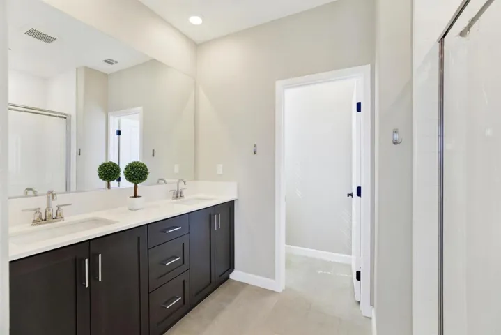 1231 Sunrise View 105, San Marcos, California 92078
