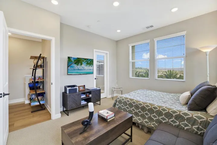 1231 Sunrise View 105, San Marcos, California 92078