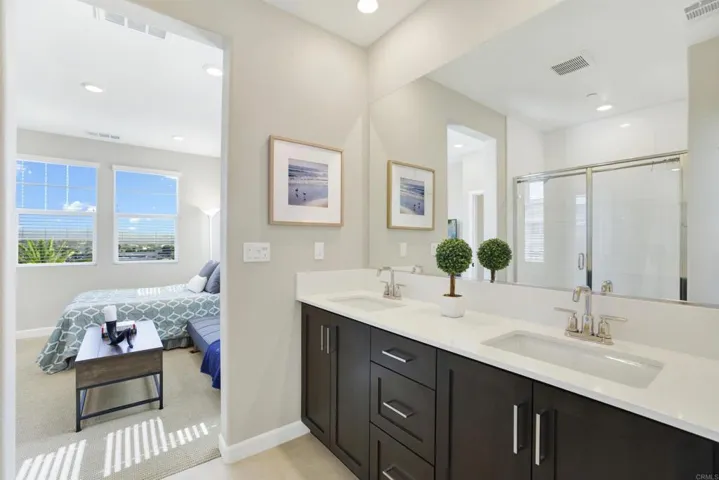 1231 Sunrise View 105, San Marcos, California 92078