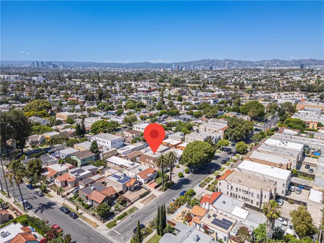 2839 Hillcrest Drive, Los Angeles, California 90016