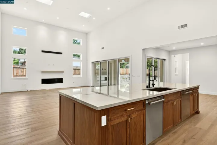 1090 Borrette Court, Napa, California 94558