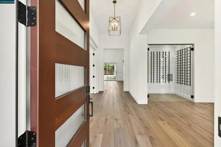 1090 Borrette Court, Napa, California 94558