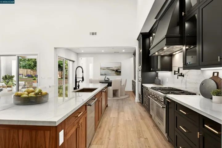 1090 Borrette Court, Napa, California 94558