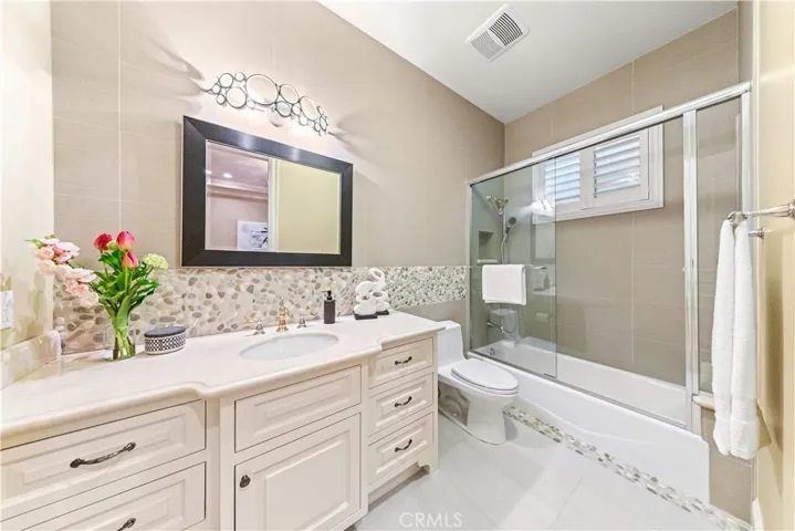 271 W Naomi, Arcadia, California 91007