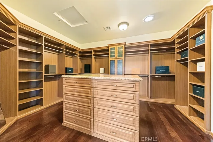 Custom Walk-In Closet