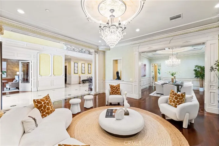271 W Naomi, Arcadia, California 91007