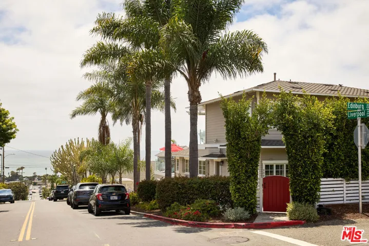 2088 Edinburg Avenue, Cardiff By The Sea, California 92007