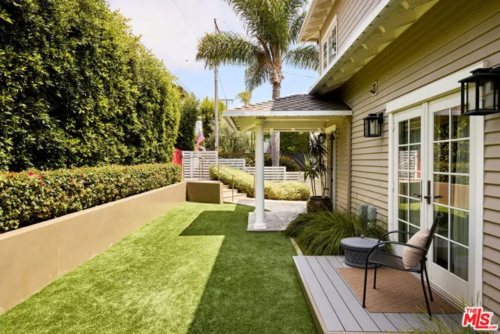 2088 Edinburg Avenue, Cardiff By The Sea, California 92007