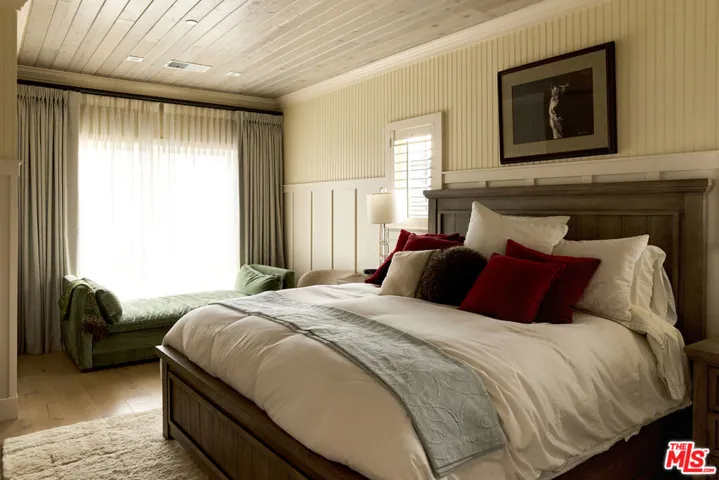 2088 Edinburg Avenue, Cardiff By The Sea, California 92007