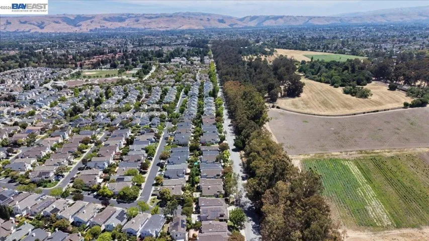 5579 Ridgewood Dr, Fremont, California 94555
