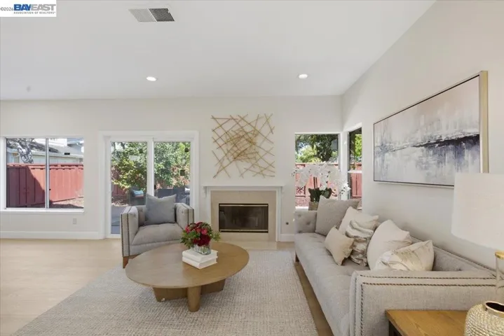 5579 Ridgewood Dr, Fremont, California 94555