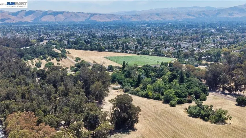 5579 Ridgewood Dr, Fremont, California 94555