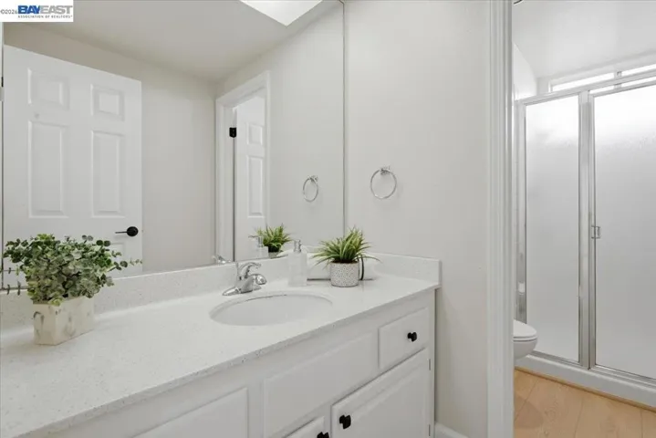5579 Ridgewood Dr, Fremont, California 94555