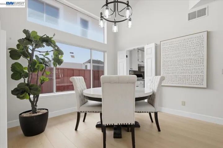 5579 Ridgewood Dr, Fremont, California 94555