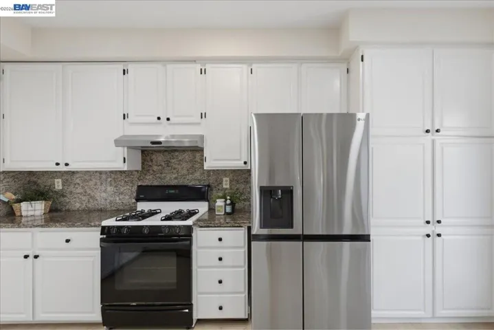 5579 Ridgewood Dr, Fremont, California 94555