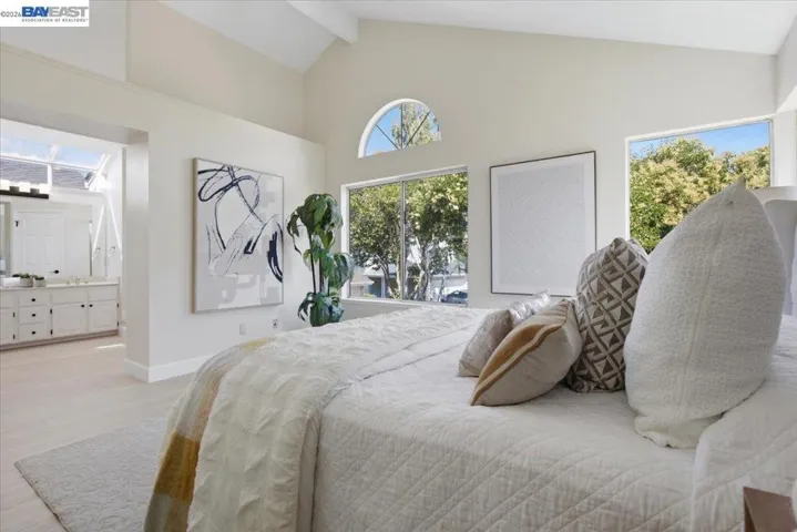 5579 Ridgewood Dr, Fremont, California 94555