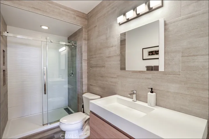 22681 Oakgrove, Aliso Viejo, California 92656