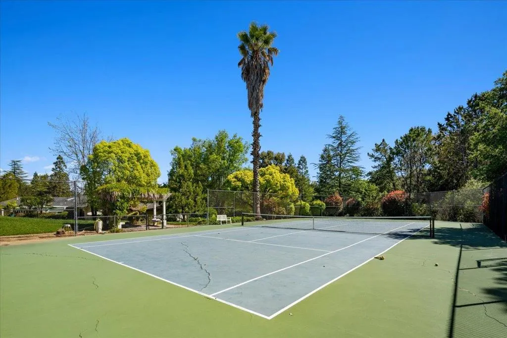 20695 Rice Court, Saratoga, California 95070 — photo 4